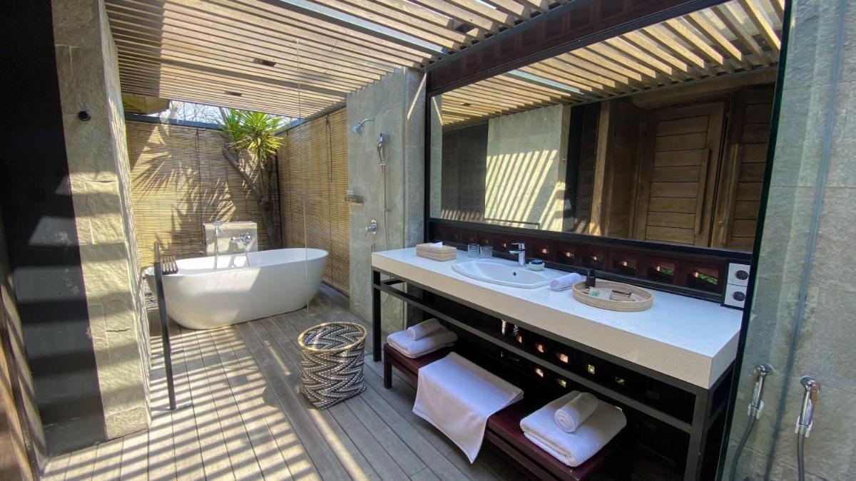 Djoglo Luxury Bungalow Wendit Pokoj fotografie